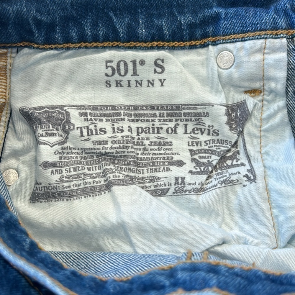 Levi's Premium 501 S Big E Women's Buttonfly Distressed Skinny Jeans Size 28x28 - Picture 14 of 16